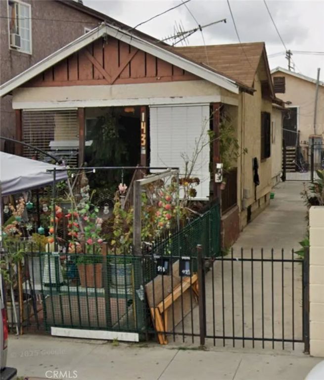 143 S Gless, Los Angeles, CA 90033