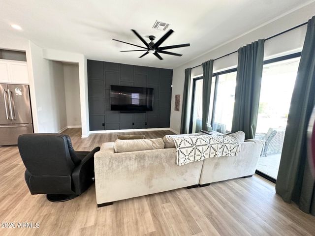 3949 W BRASS Lane, San Tan Valley, AZ 85144