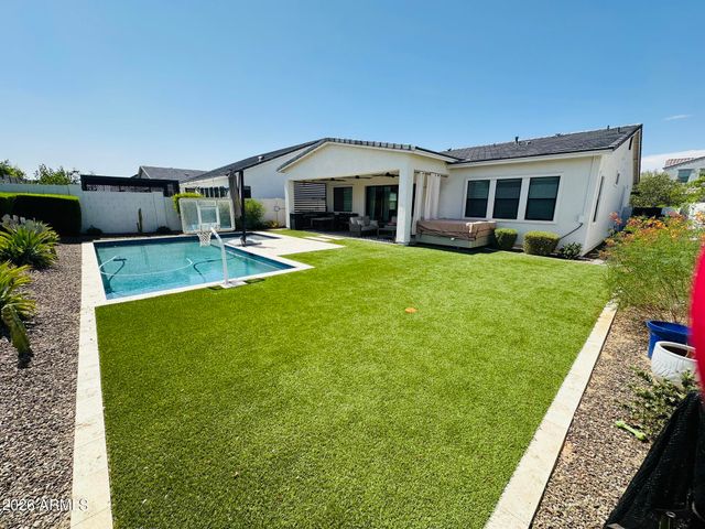 3949 W BRASS Lane, San Tan Valley, AZ 85144