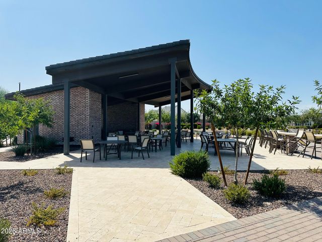 3949 W BRASS Lane, San Tan Valley, AZ 85144