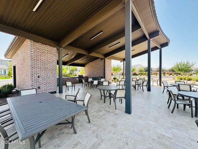 3949 W BRASS Lane, San Tan Valley, AZ 85144