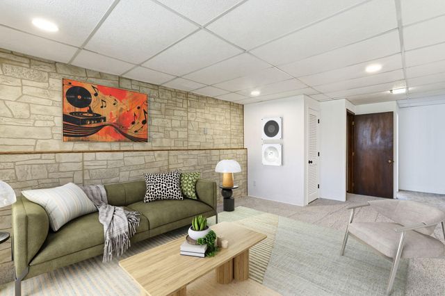 10440 Partridge Street NW, Coon Rapids, MN 55433