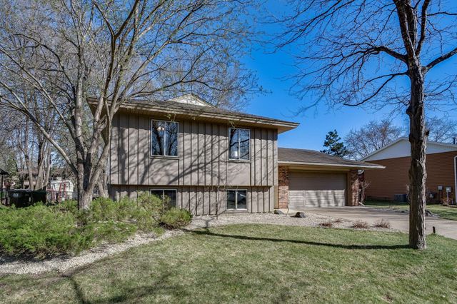 10440 Partridge Street NW, Coon Rapids, MN 55433