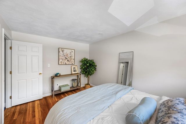28 Orchard Dr, North Reading, MA 01864