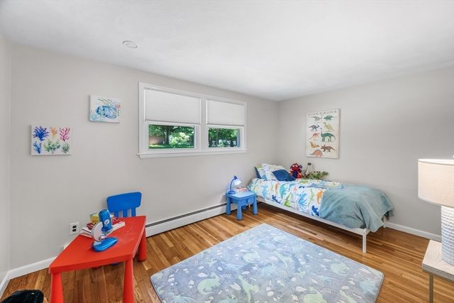 28 Orchard Dr, North Reading, MA 01864