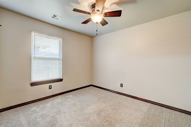 73 Bonaire Drive, Edmond, OK 73013