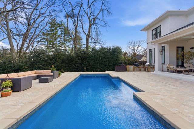 4016 Dorcas Dr, Nashville, TN 37215