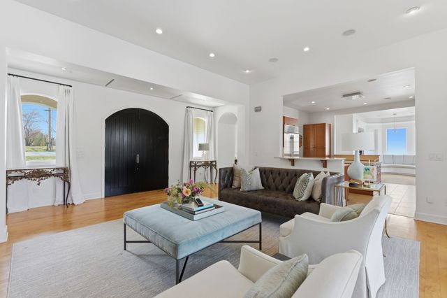 4016 Dorcas Dr, Nashville, TN 37215