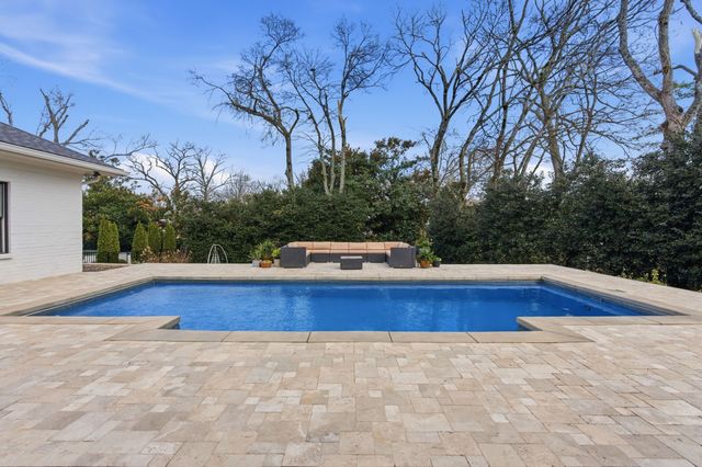 4016 Dorcas Dr, Nashville, TN 37215