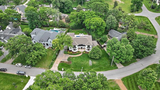 4016 Dorcas Dr, Nashville, TN 37215