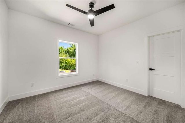 7262 Creekside Way, Jefferson, GA 30549