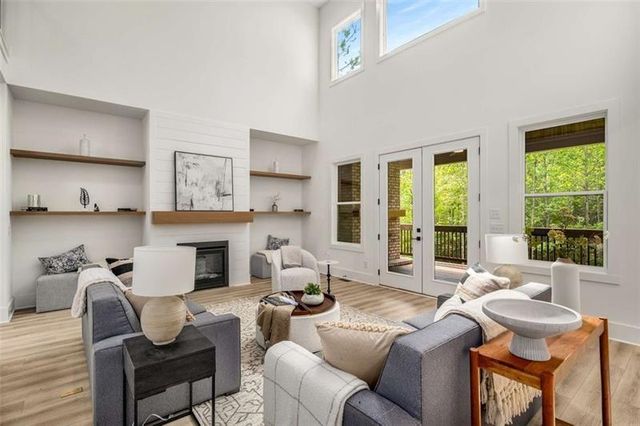 7262 Creekside Way, Jefferson, GA 30549