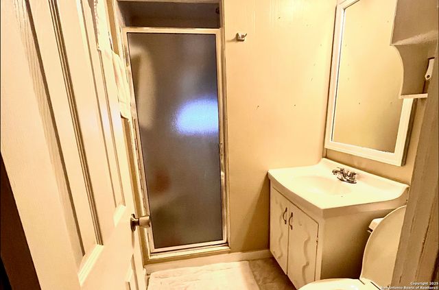 635 Kendalia, San Antonio, TX 78221