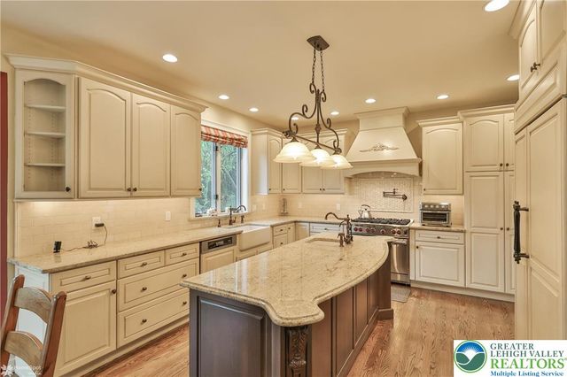 3735 West Washington Street, Allentown City, PA 18104