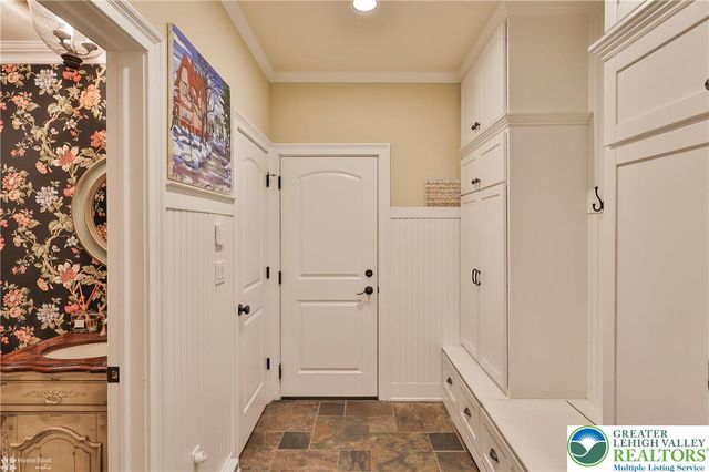 3735 West Washington Street, Allentown City, PA 18104