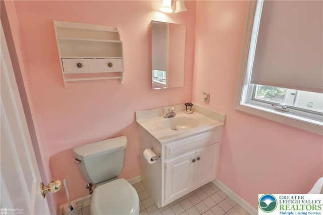 3735 West Washington Street, Allentown City, PA 18104