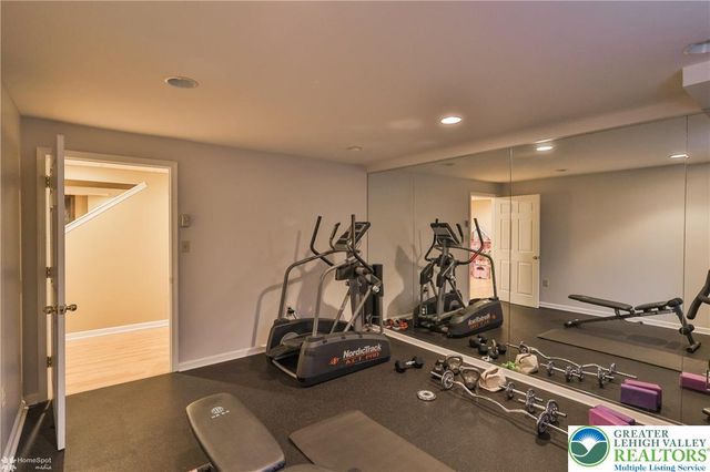 3735 West Washington Street, Allentown City, PA 18104