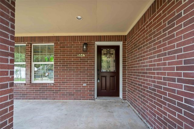 5847 Southington Street, Houston, TX 77033