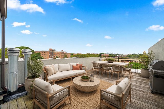 29 MACDOUGAL Street, New York City, NY 11233
