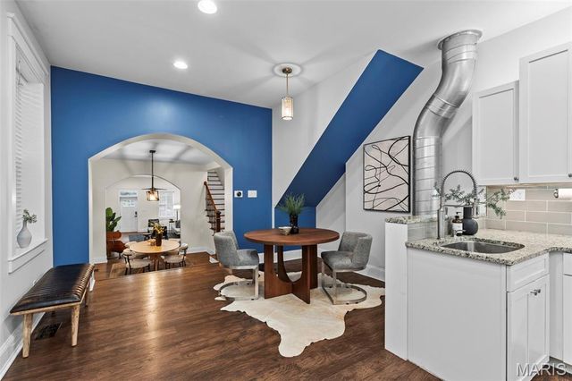 3328 Lemp Avenue, St Louis, MO 63118