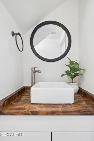 7445 W LOS GATOS Drive, Glendale, AZ 85310