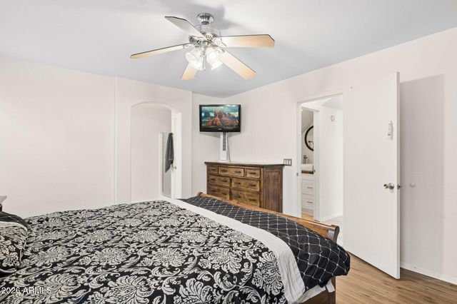 7445 W LOS GATOS Drive, Glendale, AZ 85310