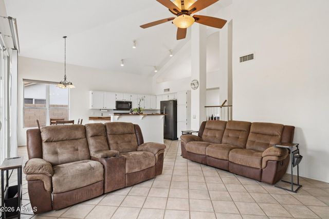 7445 W LOS GATOS Drive, Glendale, AZ 85310