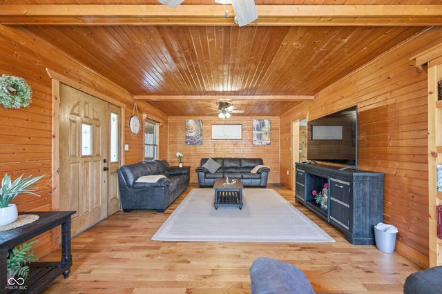 9887 N County Road 250 West, Milton, IN 47357