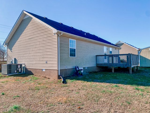 7976 Highway 52, Orlinda, TN 37141
