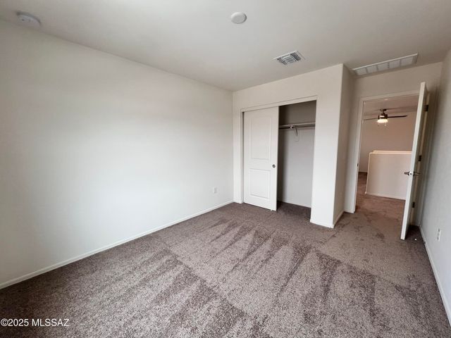 11977 E Chamrod Drive, Vail, AZ 85641