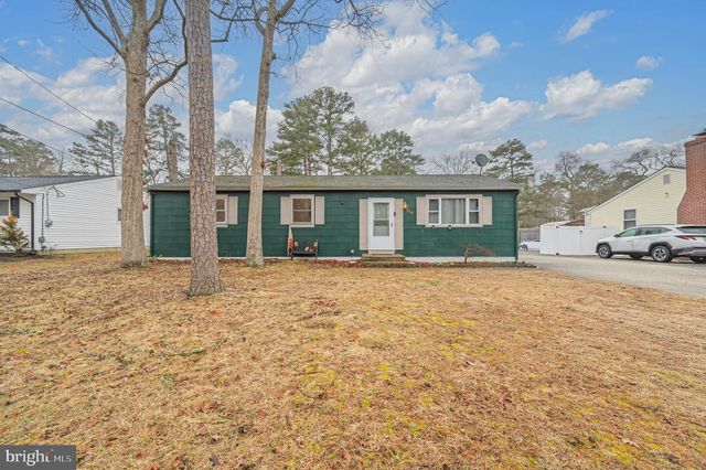 315 E COLLINGS DR, Williamstown, NJ 08094