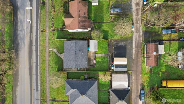 1034 S Market Boulevard, Chehalis, WA 98532