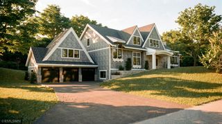 6600 Mohawk Trail, Edina, MN 55439
