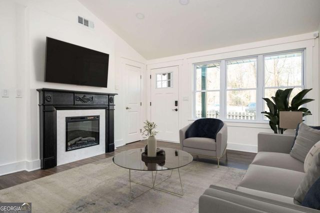 4632 School Street, Acworth, GA 30101