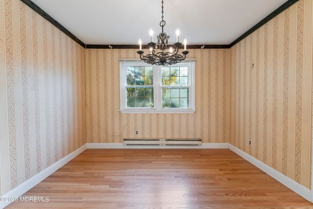 2 Sweet Briar Lane, Holmdel, NJ 07733