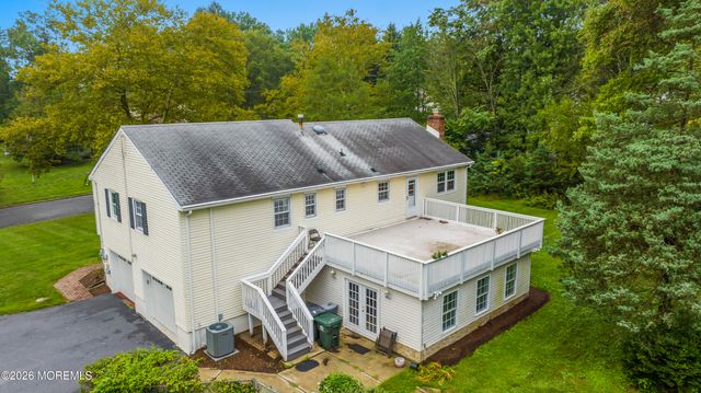 2 Sweet Briar Lane, Holmdel, NJ 07733