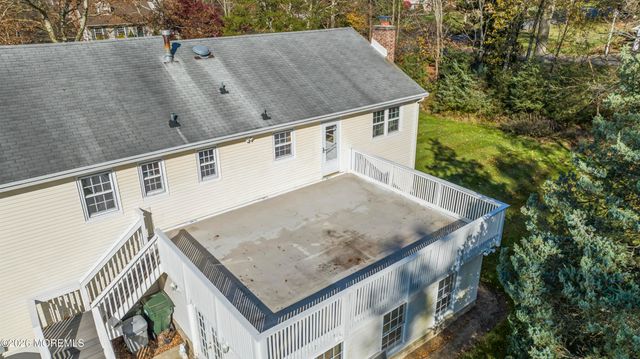 2 Sweet Briar Lane, Holmdel, NJ 07733