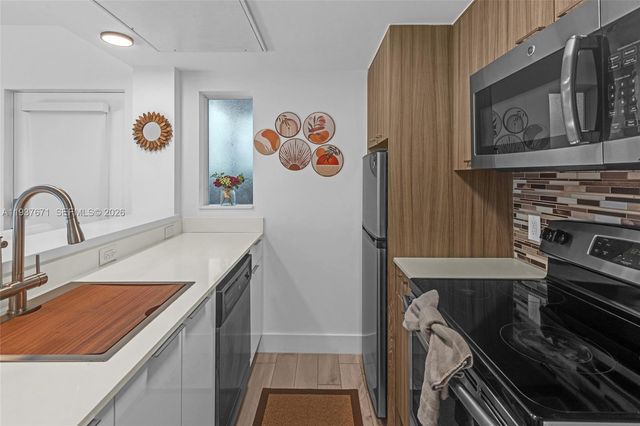 740 Meridian Ave 11, Miami Beach, FL 33139