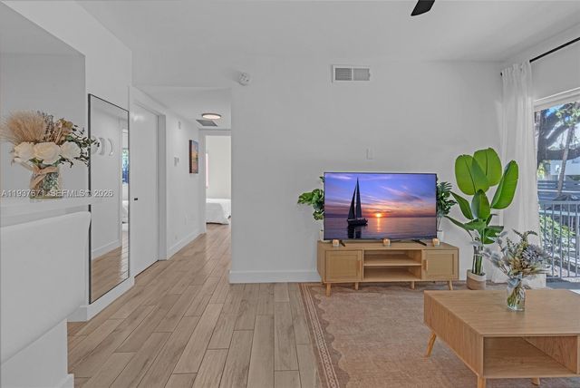 740 Meridian Ave 11, Miami Beach, FL 33139