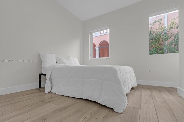 740 Meridian Ave 11, Miami Beach, FL 33139