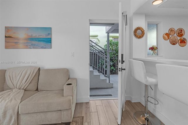 740 Meridian Ave 11, Miami Beach, FL 33139