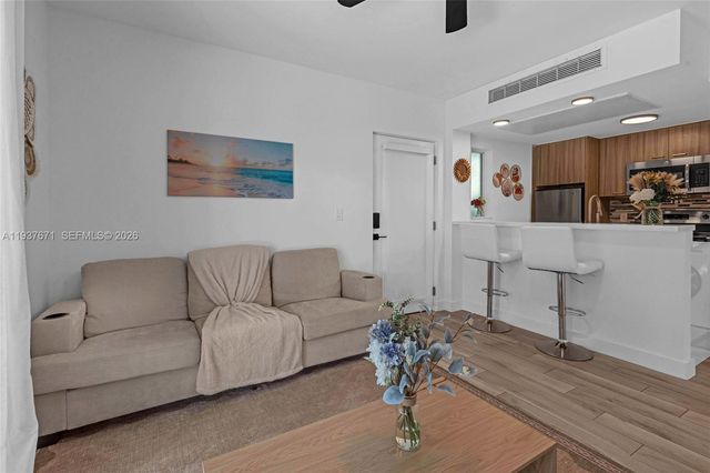 740 Meridian Ave 11, Miami Beach, FL 33139