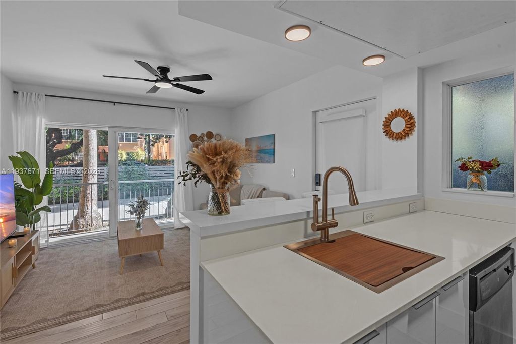 740 Meridian Ave 11, Miami Beach, FL 33139