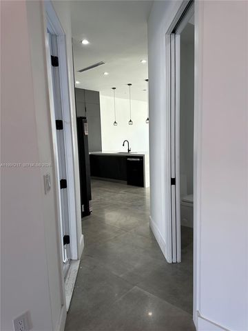 4625 SW 32nd Ave 1C, Dania Beach, FL 33312