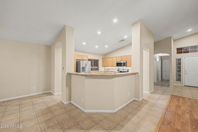 8755 W MELINDA Lane, Peoria, AZ 85382