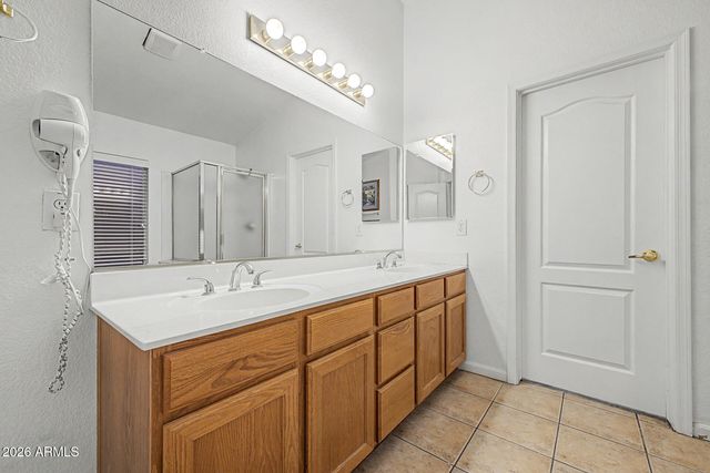 8755 W MELINDA Lane, Peoria, AZ 85382