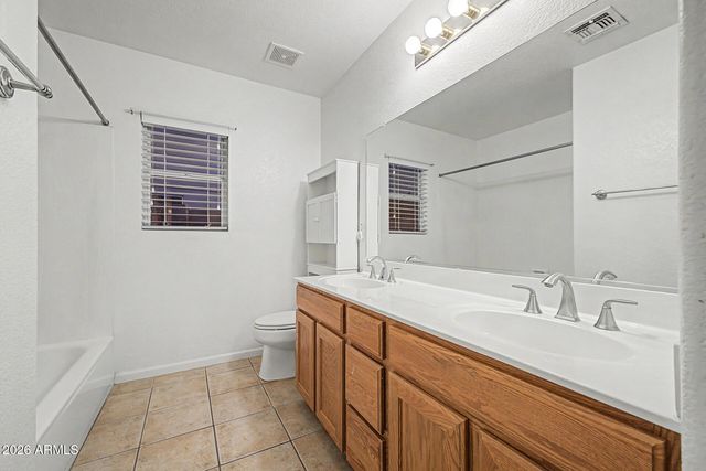 8755 W MELINDA Lane, Peoria, AZ 85382