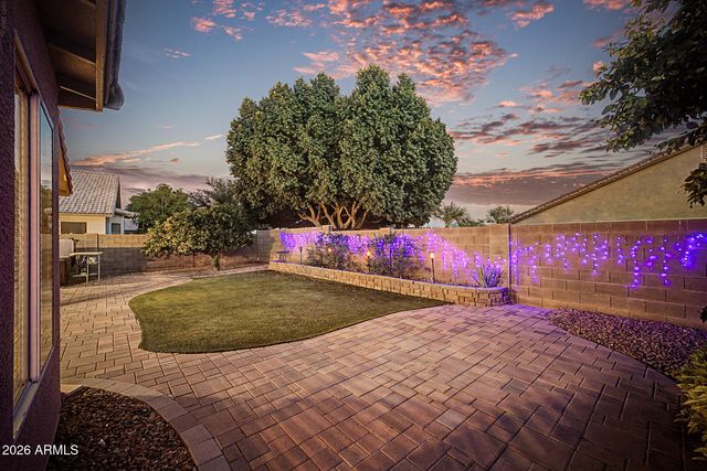 8755 W MELINDA Lane, Peoria, AZ 85382