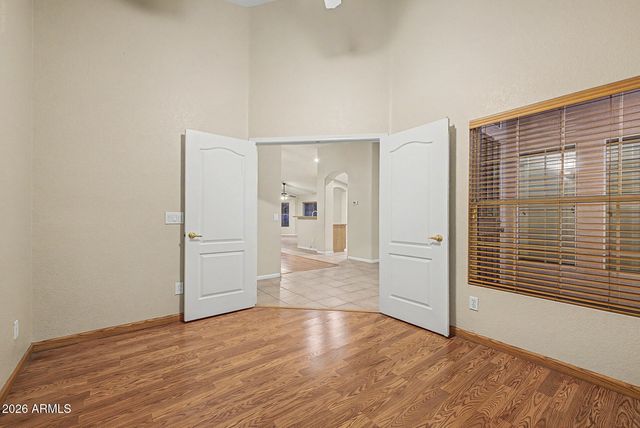 8755 W MELINDA Lane, Peoria, AZ 85382