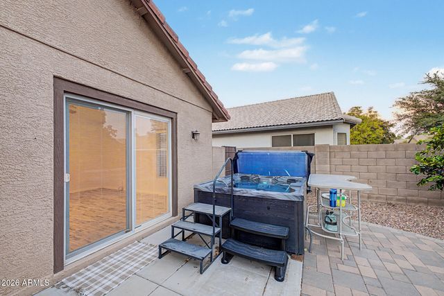 8755 W MELINDA Lane, Peoria, AZ 85382